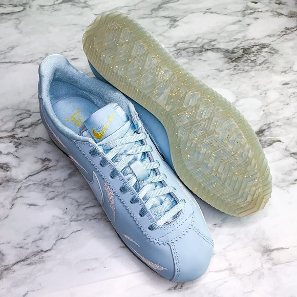 **SOLD** Nike Cortez Blue Ocean Bliss Sneaker - Picture 2 of 7